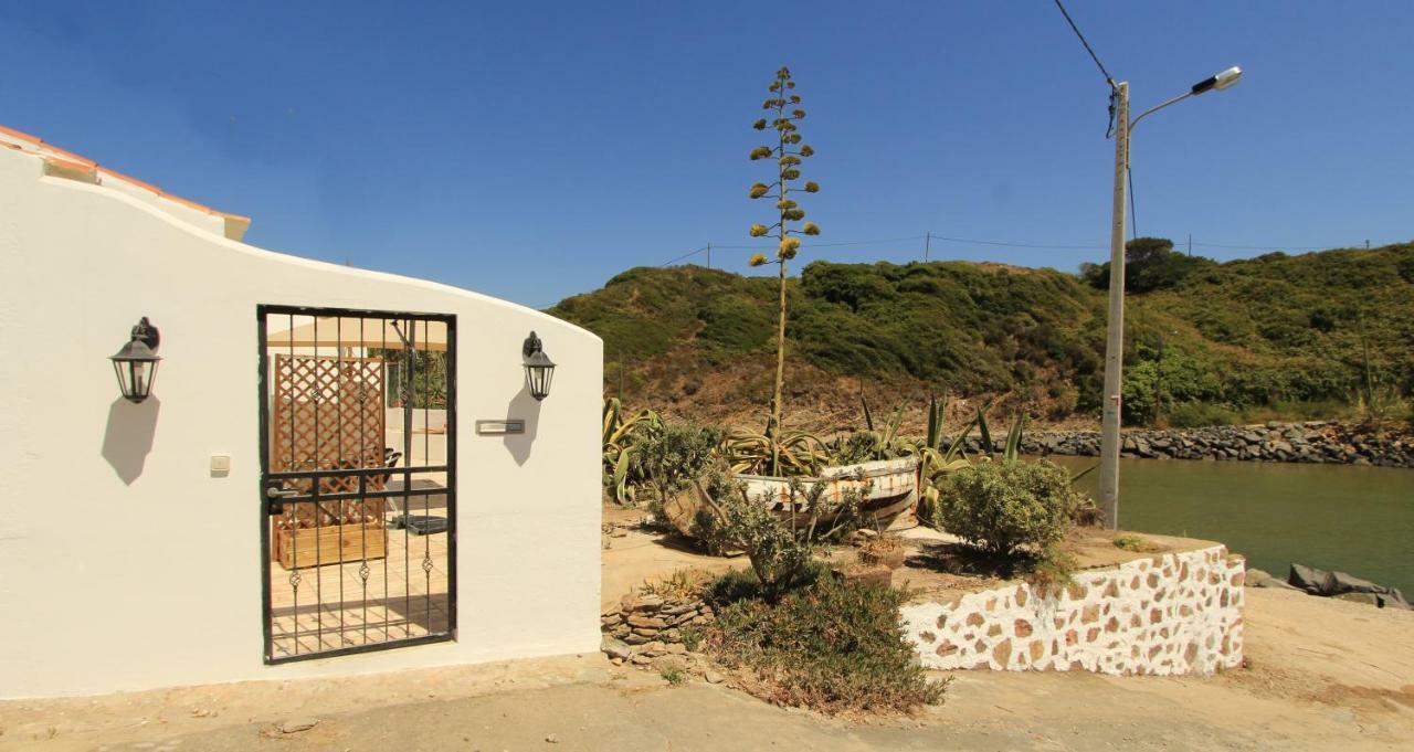 Vila Chale Da Baia Porto Covo Exteriér fotografie