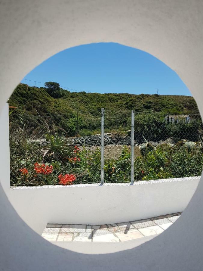 Vila Chale Da Baia Porto Covo Exteriér fotografie