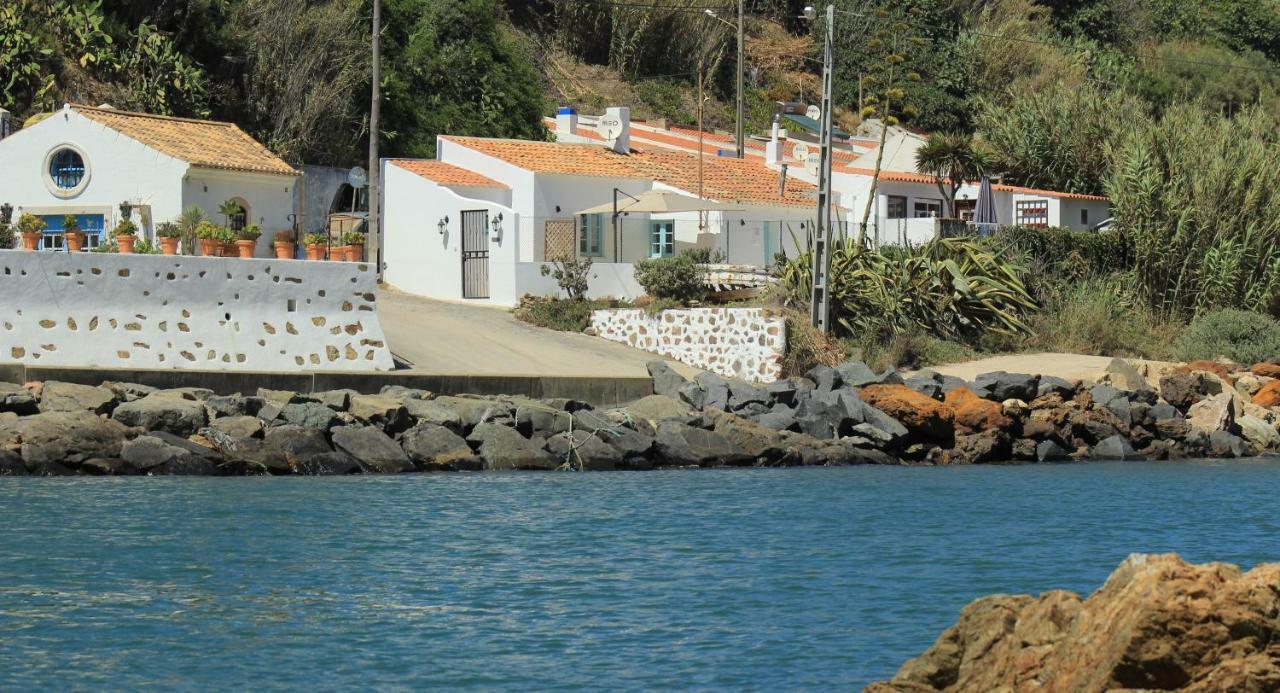 Vila Chale Da Baia Porto Covo Exteriér fotografie