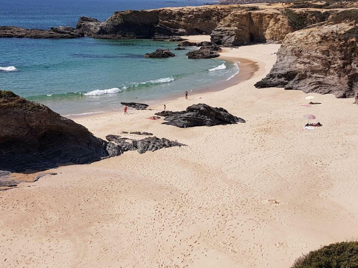 Vila Chale Da Baia Porto Covo Exteriér fotografie